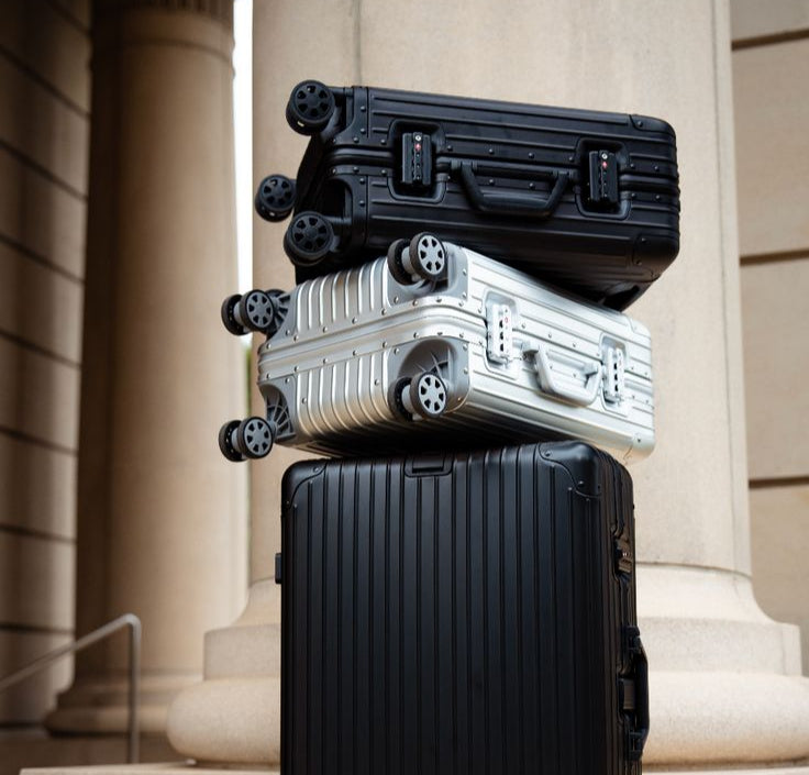 SUITCASE ALUMINIUM RMX