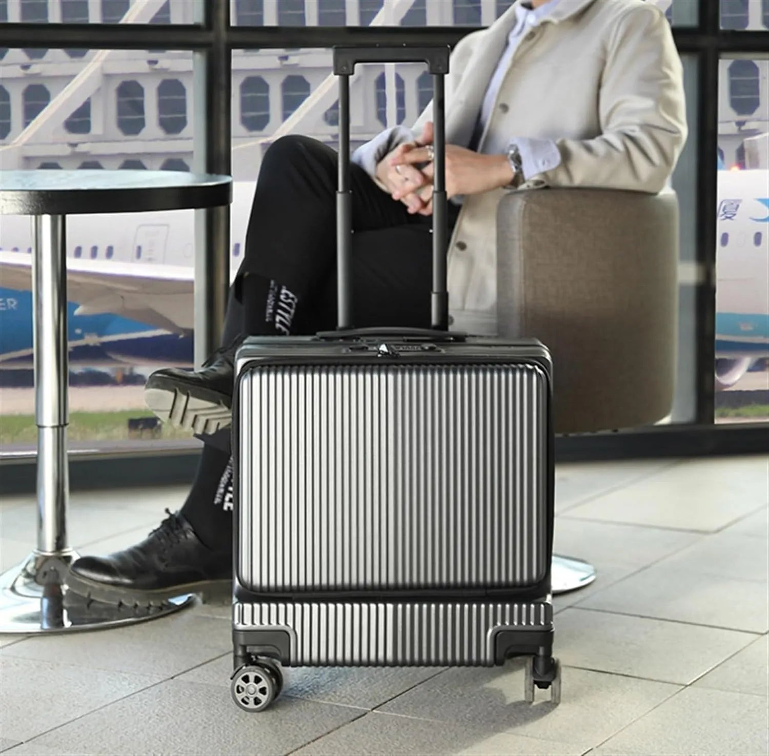 PILOT BUSINESS CABINE - ocxam